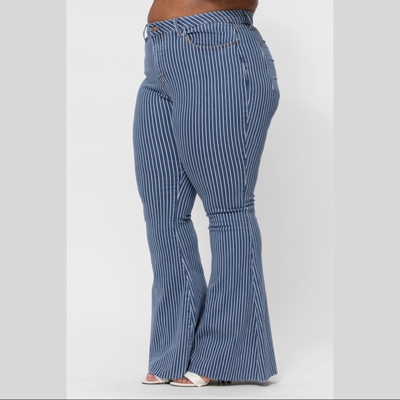 Last 1! 14W Judy Blue hi Waist Super Flare Pin Stripe Dark - Picture 9 of 13